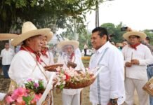 “Gobierno del Pueblo lleva soluciones directas a familias indígenas de Tacotalpa”