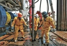 “Sheinbaum aclara causas de la baja en Pemex y apuesta por explotación responsable”