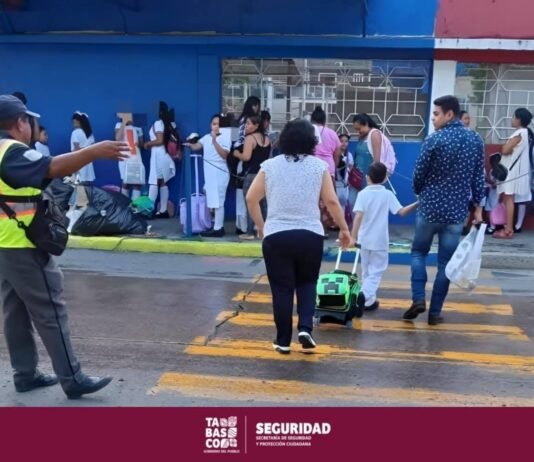 Regreso a clases en Tabasco: más de 720 mil alumnos y 39 mil maestros vuelven a las aulas.