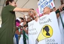 ACOMPAÑARON 156 MIL PERSONAS A LA PRESIDENTA CLAUDIA SHEINBAUM EN RECORRIDO HISTÓRICO POR EL SUR DEL PAÍS