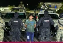 Detenido en Centro por presunta posesión de drogas: SSPC asegura marihuana, cristal y reyna.