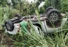 Choque en la Comalcalco–Cárdenas deja varios heridos y moviliza atención de emergencia.