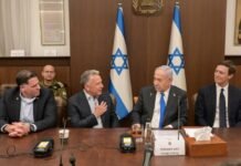 Israel y Hamás firman acuerdo inicial de paz con liberación de rehenes.