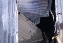 Muere adulto mayor calcinado en incendio por cable de alta tensión en Anacleto Canabal.