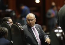 Carlos Treviño, exdirector de Pemex, libre en Estados Unidos.