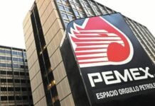 Pemex apunta a autosuficiencia financiera con menor deuda en 2025.