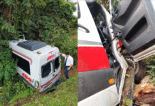 Sprinter ADO vuelca con pasajeros.