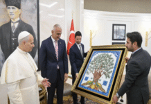 El Papa León XIV abre gira apostólica con agenda clave.