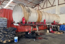 Megadecomiso en Tabasco de huachicol y armamento.