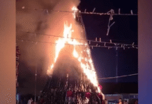 Pirotecnia incendia árbol de Navidad en Mecatepec durante encendido oficial.