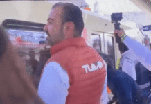 Alcalde de Tlajomulco pierde el tren y se vuelve viral.