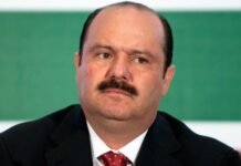 Detienen a César Duarte por lavado de dinero.