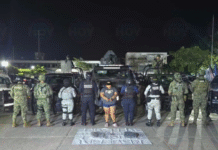 Detienen a presunta vendedora de drogas.