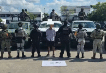 Detienen a presunto ladrón de tiendas OXXO.