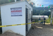 Detienen a dos hombres por liberar gas LP.