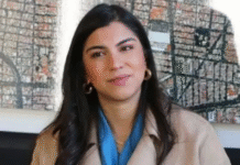 Destituyen a secretaria de Turismo de Chiapas por celebrar en Madrid.