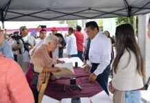 Javier May refuerza gobierno cercano en Centla.