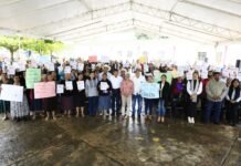 Javier May activa crédito porcino para mujeres en Centro.