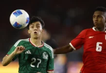 México vence a Panamá con autogol agónico.