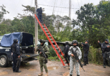 Retiran cámaras ilegales en Comalcalco y Huimanguillo.