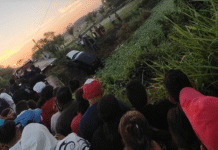 Mueren tres tras caer de puente en Nacajuca.