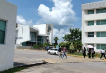 Estudiante cae de azotea en instalaciones de la UJAT.