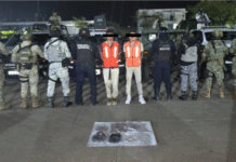 Detienen a tres presuntos narcomenudistas en Casa Blanca.