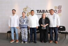 Gobierno del Pueblo refuerza inclusión digital con entrega de 42 mil tablets.