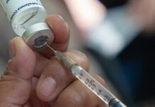 Tabasco refuerza vacunación ante riesgo de sarampión.