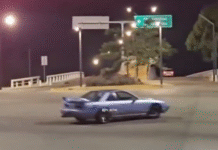 Automovilista realiza maniobras peligrosas en calles de Villahermosa.