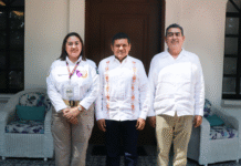 Javier May fortalece atención a migrantes con autoridades federales.