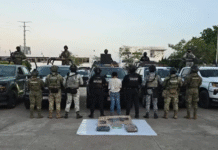 Detienen a menor por narcomenudeo y portación de arma.