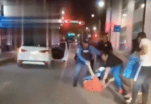 Captan riña entre jóvenes en centro de Villahermosa.