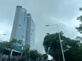 Tormentas eléctricas y lluvias intensas afectan varias zonas de Tabasco.