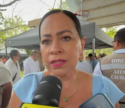 SETAB espera decisión de Pemex para reubicar escuela en zona de riesgo.