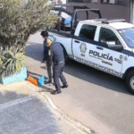 Detienen a policías por robo millonario en CDMX.