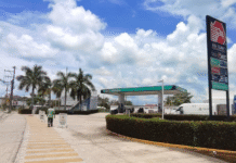 Cierran gasolinera en Jonuta por venta de combustible contaminado.