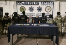 Caen tras huir con droga y arma en Comalcalco.