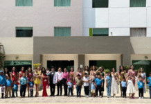 Embajadoras llevan alegría a niños con cáncer.