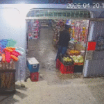 Video exhibe asalto armado y fuga en moto en Jalpa.