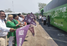 SETAB abandera delegación tabasqueña para juegos nacionale.