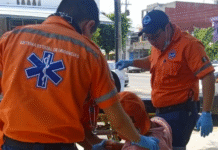 Lo macheteó su ex pareja en plena vía publica.