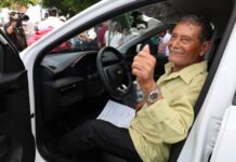 Campesino tabasqueño gana automóvil entre 360 mil participantes.