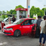 Asalto violento en gasolinera deja un lesionado.