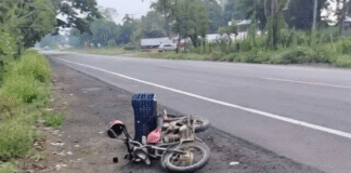 Motociclistas resultan heridos en vía a Teapa.