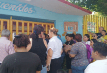 ¡Padres de familia frenan tijeretazo de la SETAB!