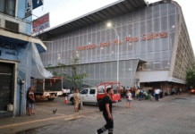 ¡Locatarios doblan a Yolanda Osuna por inseguridad!