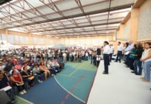 Gobernador de territorio escucha al pueblo tabasqueño.