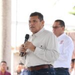 Javier May encabeza audiencias públicas en Simón Sarlat.