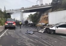 ¡Brutal choque múltiple paraliza la Chamapa-Lechería!